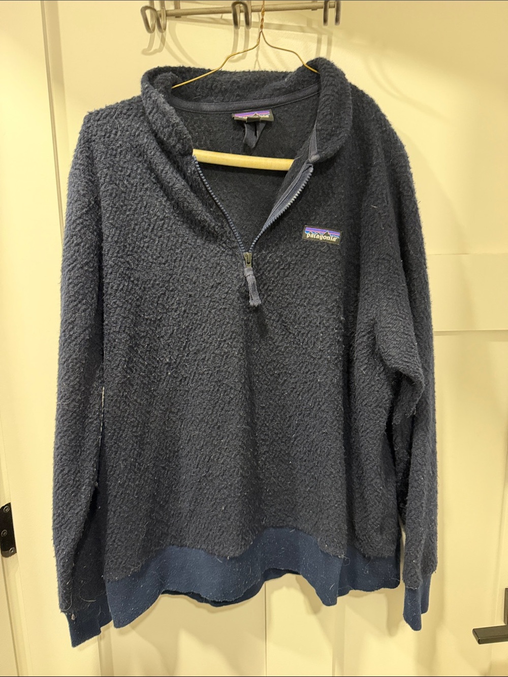 Patagonia Women Dark Navy Fleece Quarter-Zip Pullover